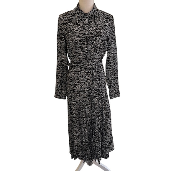 Michael Kors COLLECTION Black and White Signature Print Silk Shirt Dress NEW - Picture 1 of 12